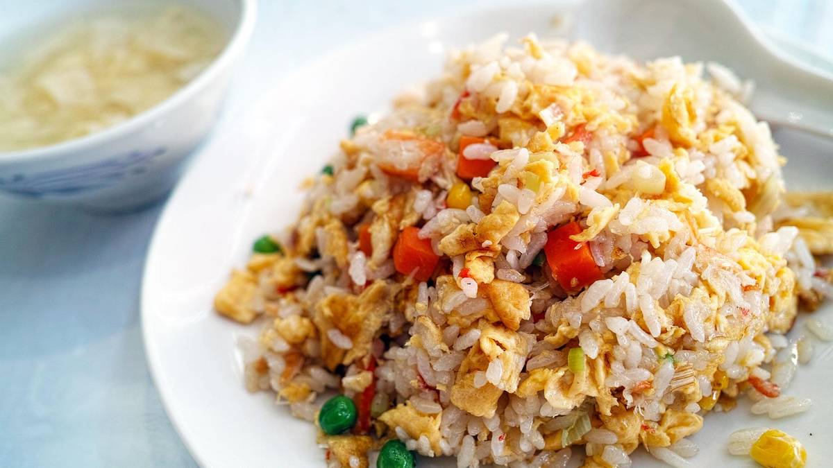 Nasi Goreng Simbah: Kenikmatan yang Menghampiri Jiwa di Cilacap